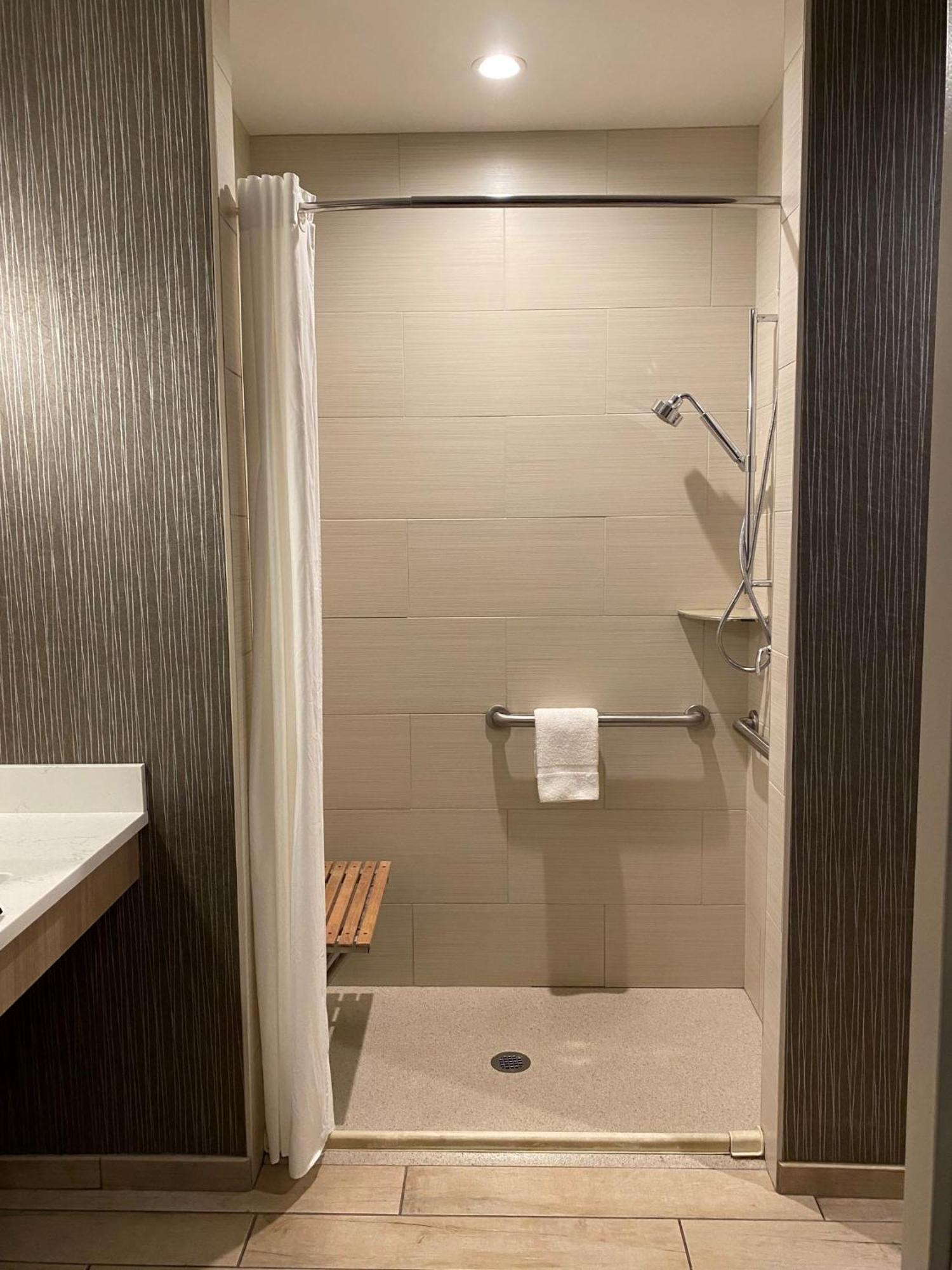 Premium Accessible Double Queen Room